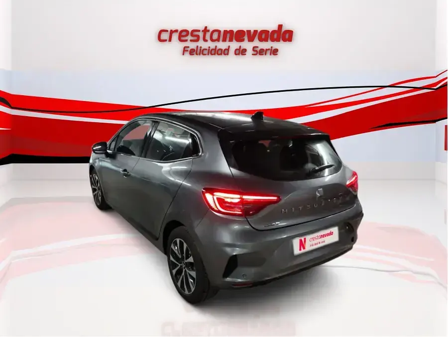 Usado Mitsubishi Colt 91 CV (66 kW) 2024 Gris Utilitario