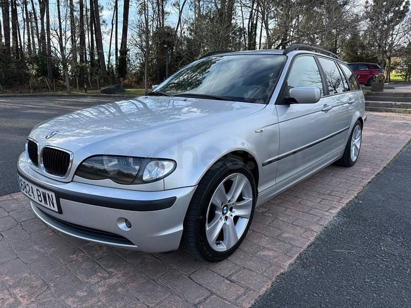 Usado BMW 320 Sport Line 150 CV (110 kW) 2002 Gris / plata Familiar