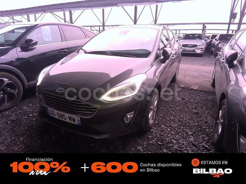 Gris / plata Usado 2022 Ford Fiesta ST-Line Berlina | 10.850 € (Buen precio) - Imagen 1/4