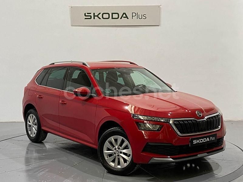 Rojo Usado 2022 Skoda Kamiq Ambition SUV | 17.490 € (Precio justo) - Imagen 1/4
