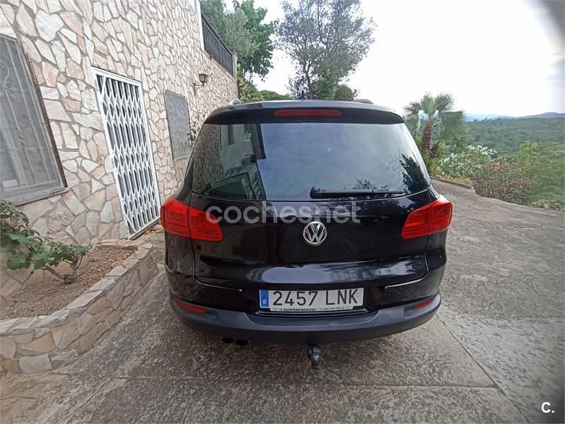 Usado VW Tiguan Sport 140 CV (102 kW) 2013 Negro SUV