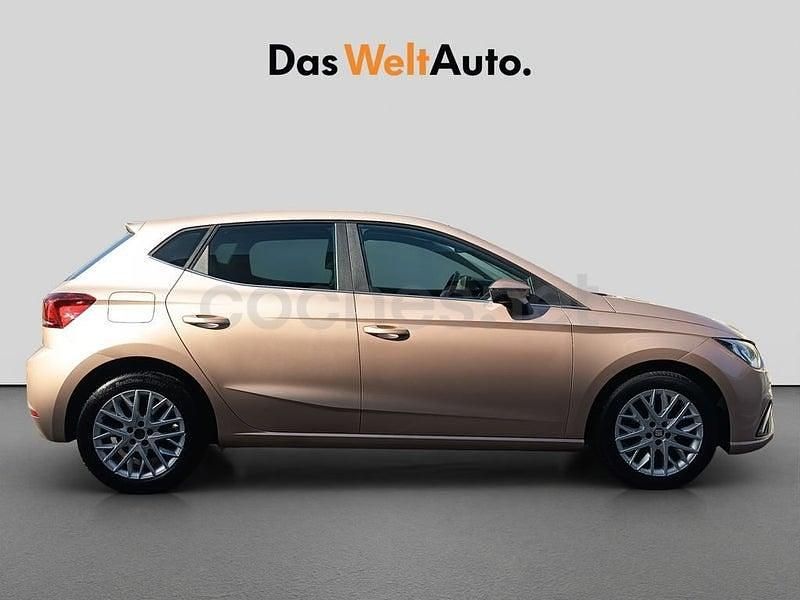 Usado Seat Ibiza Style 95 CV (69 kW) 2018 Beige Utilitario