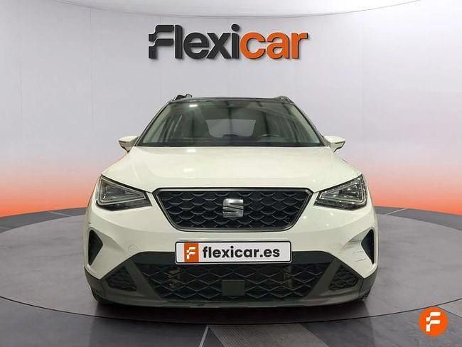 Usado Seat Arona Style 110 CV (80 kW) 2023 Blanco SUV
