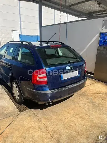 Usado Skoda Octavia 105 CV (77 kW) 2006 Azul Familiar