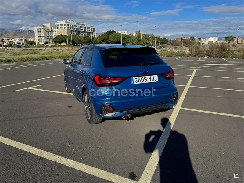 Usado Audi A1 Sportback Competition 207 CV (152 kW) 2023 Azul Utilitario
