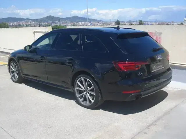 Usado Audi A4 S-Line 252 CV (185 kW) 2019 Negro Familiar