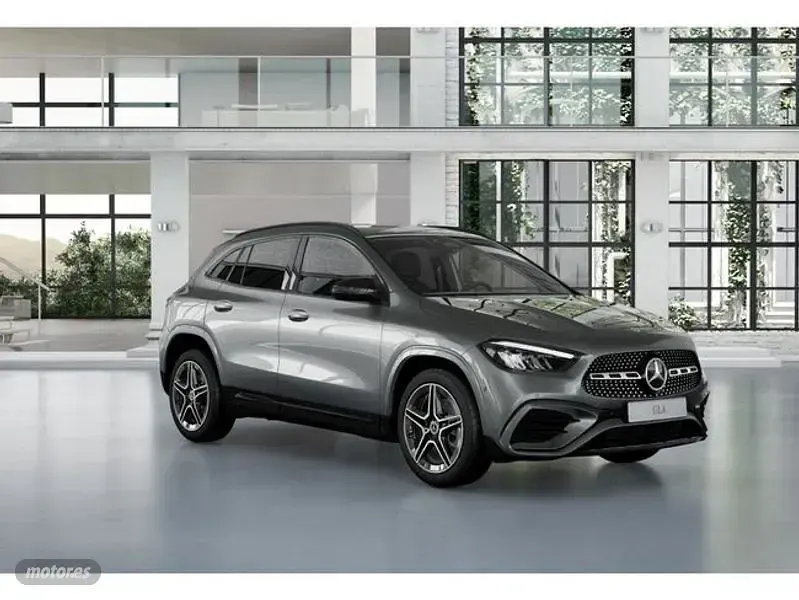 Usado Mercedes GLA200 149 CV (109 kW) 2024 Gris SUV