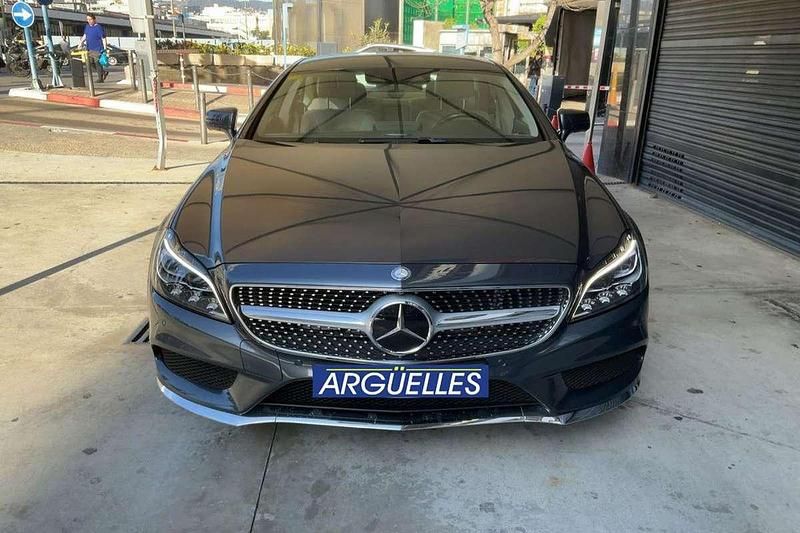 Käytetty Mercedes CLS400 AMG line 333 HP (244 kW) 2015 Harmaa Sedan