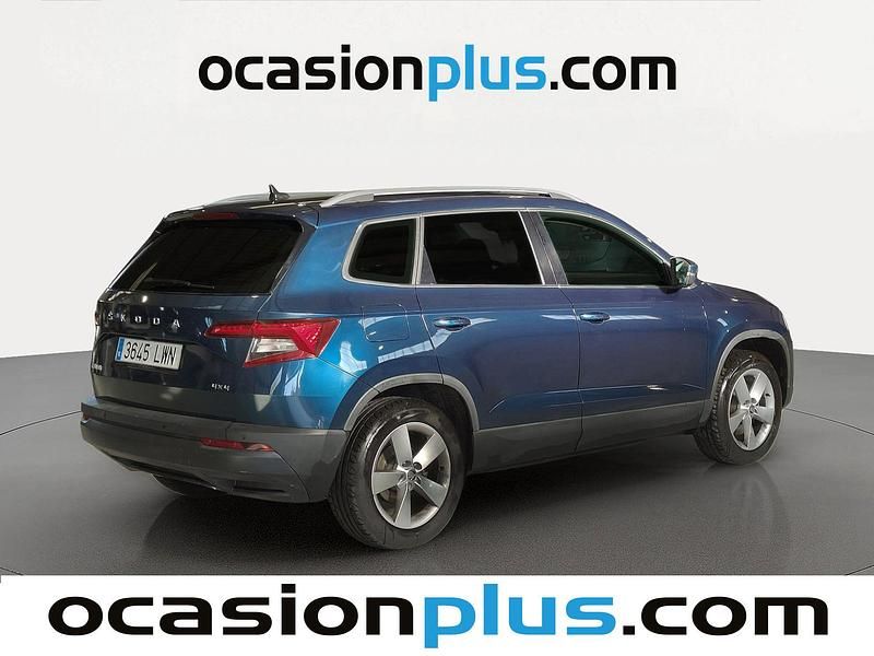 Usado Skoda Karoq Ambition 150 CV (110 kW) 2022 Azul SUV