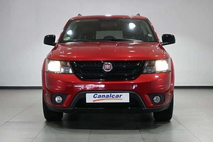 Usado Fiat Freemont 140 CV (102 kW) 2014 Rojo SUV