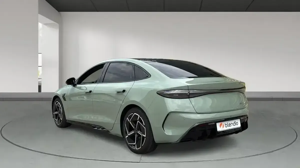 Nuevo BYD Seal 389 kW (530 CV) 2025 Verde Berlina