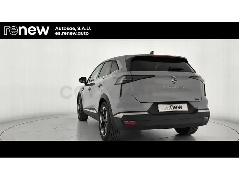 Usado Renault Symbioz Techno 145 CV (106 kW) 2025 Gris / plata SUV
