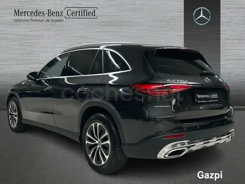 Usado Mercedes GLC220 197 CV (144 kW) 2023 Negro SUV
