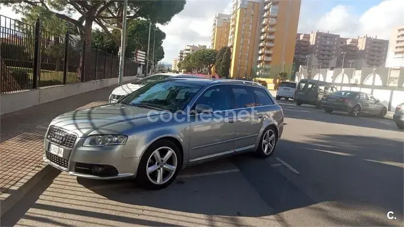 Usado Audi A4 S-Line 170 CV (125 kW) 2008 Gris / plata Familiar