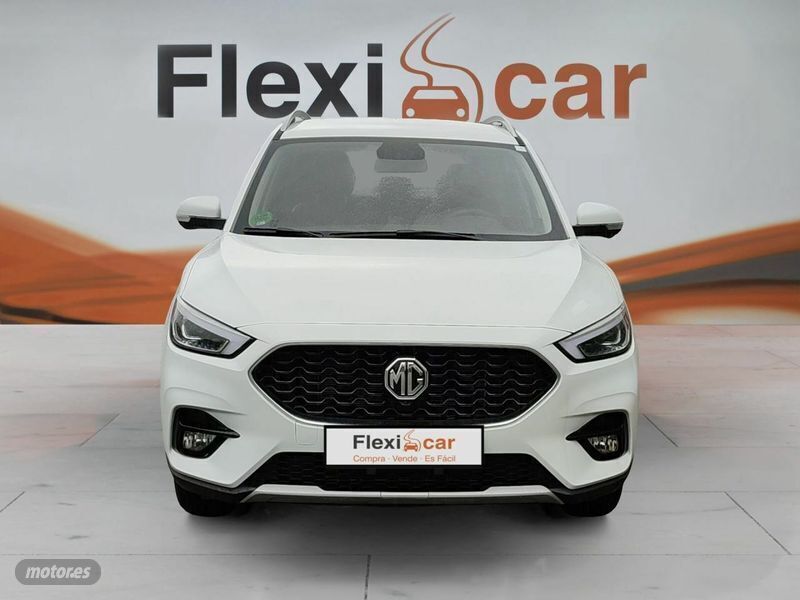 Usado MG ZS Luxury 106 CV (77 kW) 2023 Blanco Berlina