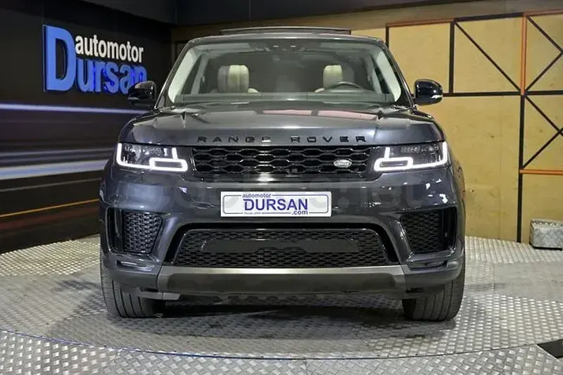 Usado Land Rover Range Rover Sport SE 300 CV (220 kW) 2022 Gris / plata SUV