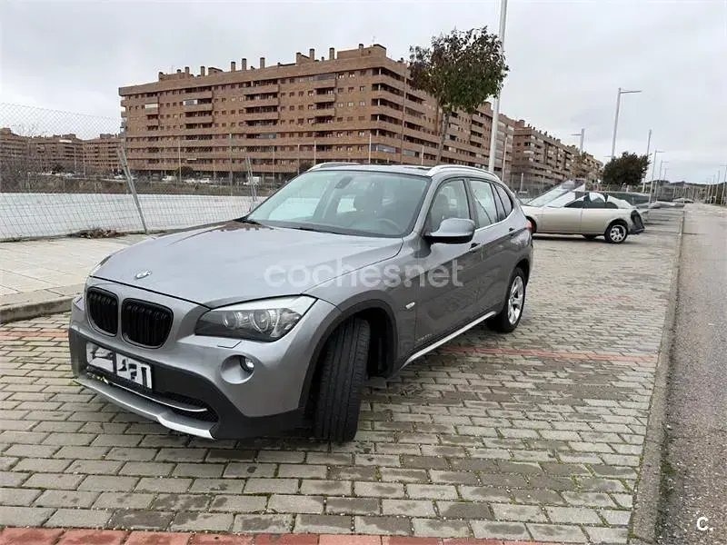Usado BMW X1 204 CV (150 kW) 2011 Gris / plata SUV
