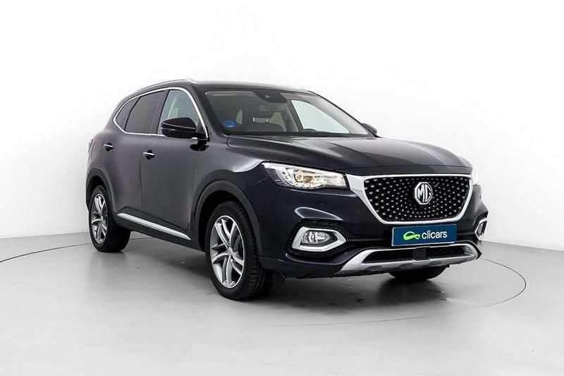 Käytetty MG EHS Comfort 162 HP (119 kW) 2022 Musta Katumaasturi