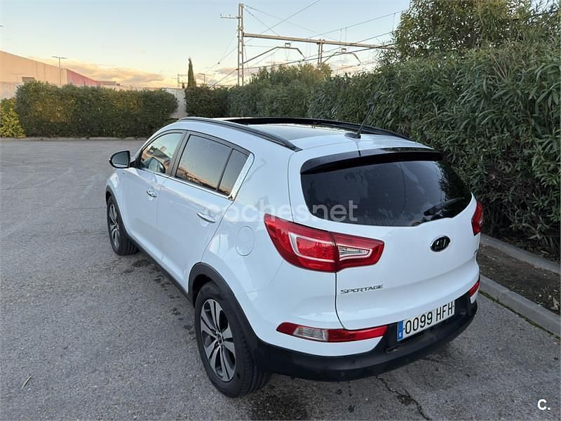 Usado Kia Sportage 136 CV (100 kW) 2012 Blanco SUV