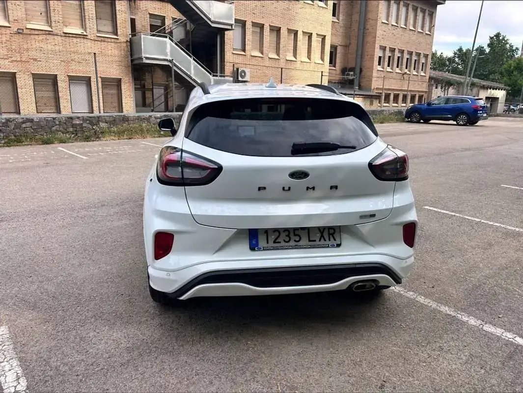 Usado Ford Puma ST-Line 125 CV (91 kW) 2022 Blanco SUV