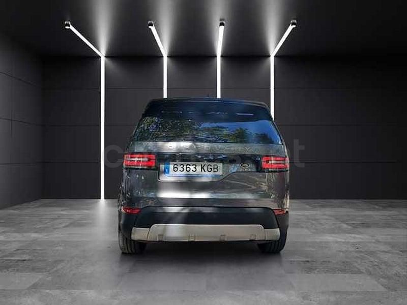 Usado Land Rover Discovery 5 HSE 258 CV (189 kW) 2017 Gris / plata SUV