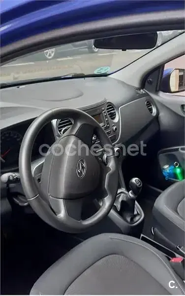 Usado Hyundai i10 66 CV (48 kW) 2020 Azul Utilitario