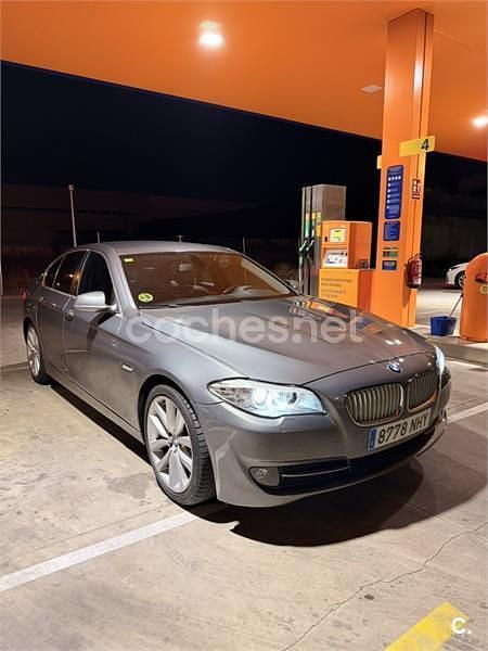 Usado BMW 520 Sport Line 184 CV (135 kW) 2012 Gris / plata Berlina
