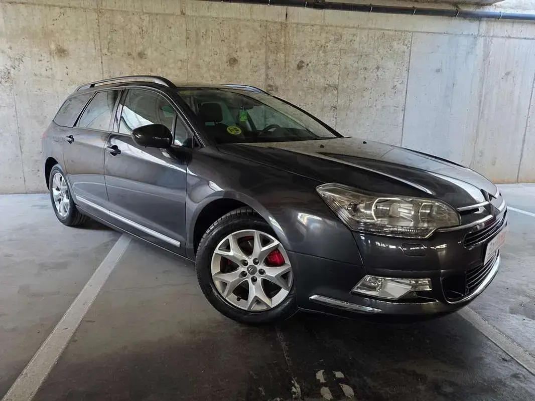 Usado Citroën C5 Business Class 140 CV (102 kW) 2010 Gris Familiar
