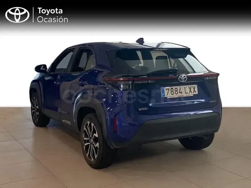 Usado Toyota Yaris Cross Active 116 CV (85 kW) 2022 Azul SUV
