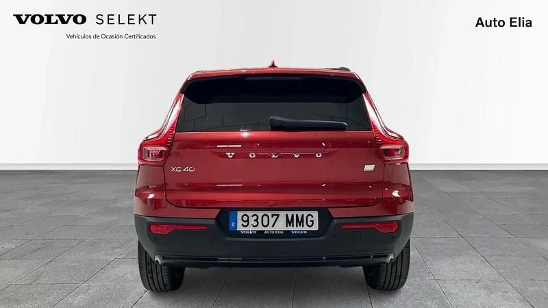 Usado Volvo XC40 Plus 262 CV (192 kW) 2023 SUV