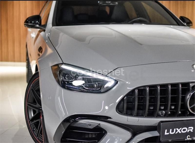 Usado Mercedes C63S AMG 680 CV (500 kW) 2024 Gris / plata Berlina
