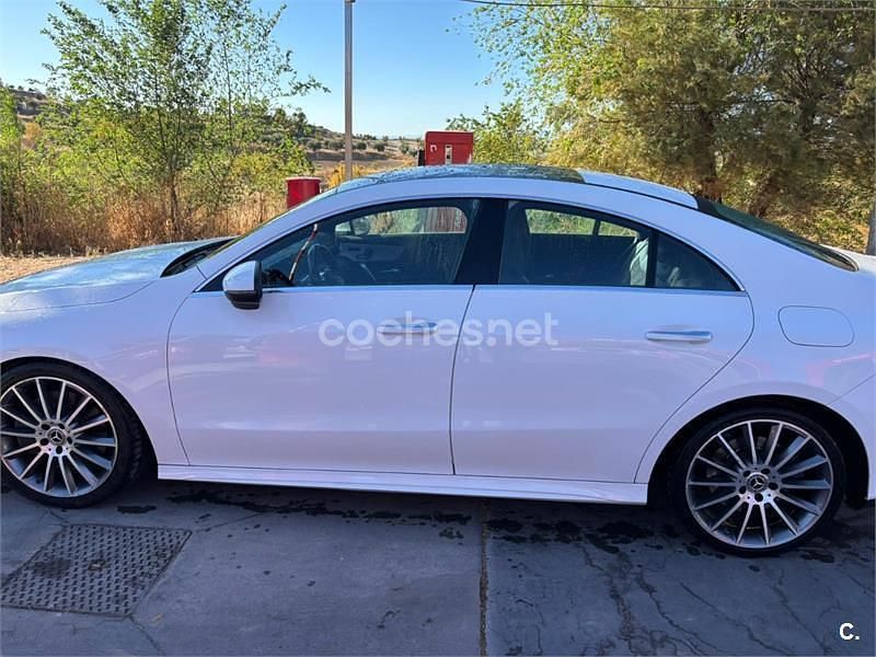 Blanco Usado 2019 Mercedes CLA250 Shooting Brake Familiar | 31.000 € (Precio justo) - Imagen 1/4