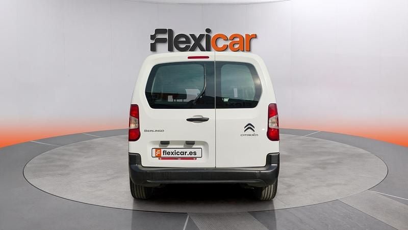 Usado Citroën Berlingo Live 102 CV (75 kW) 2021 Blanco Monovolumen