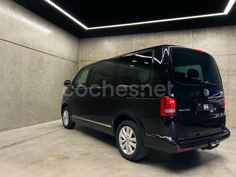 Usado VW Multivan Highline 180 CV (132 kW) 2014 Negro Van