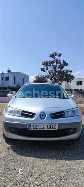 Gris / plata Usado 2008 Renault Mégane GrandTour Dynamique Familiar | 2500 € (Buen precio) - Imagen 1/4