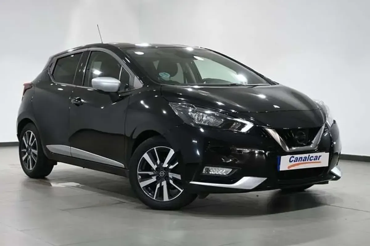 Usado Nissan Micra 92 CV (67 kW) 2021 Negro Utilitario