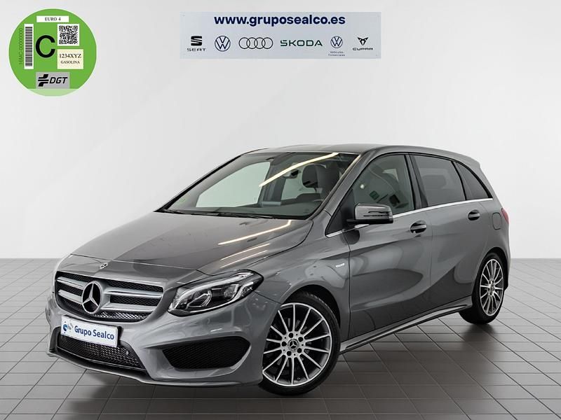Usado Mercedes B200 136 CV (100 kW) 2018 Gris Monovolumen