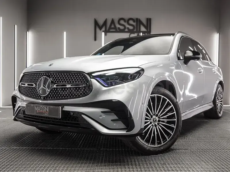 Usado Mercedes GLC220 197 CV (144 kW) 2023 Gris / plata SUV