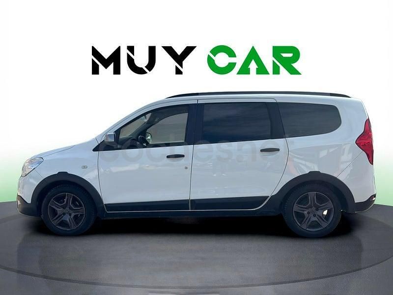 Usado Dacia Lodgy Lauréate 107 CV (78 kW) 2017 Blanco Monovolumen