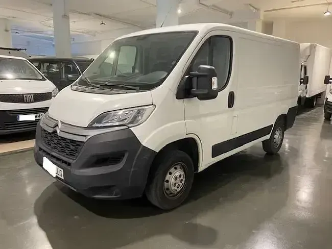 Usado Citroën Jumper 140 CV (102 kW) 2020 Blanco Monovolumen