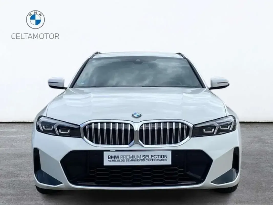 Usado BMW 320 Comfort Edition 190 CV (139 kW) 2025 Blanco Familiar
