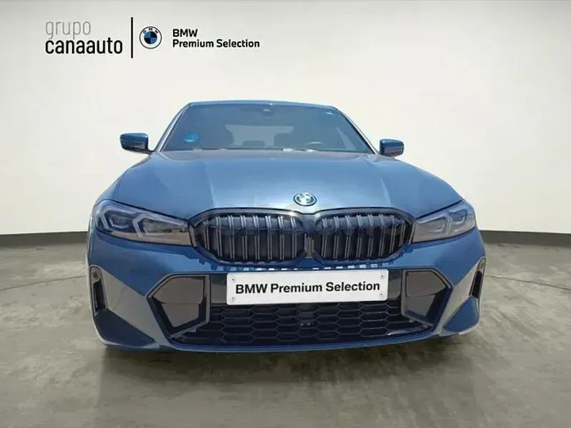 Usado BMW 330e Comfort Edition 292 CV (214 kW) 2025 Azul Berlina