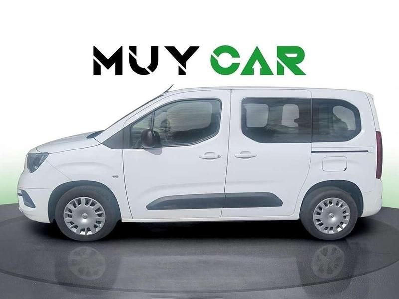 Usado Opel Combo Life Edition+ 102 CV (75 kW) 2021 Blanco Monovolumen