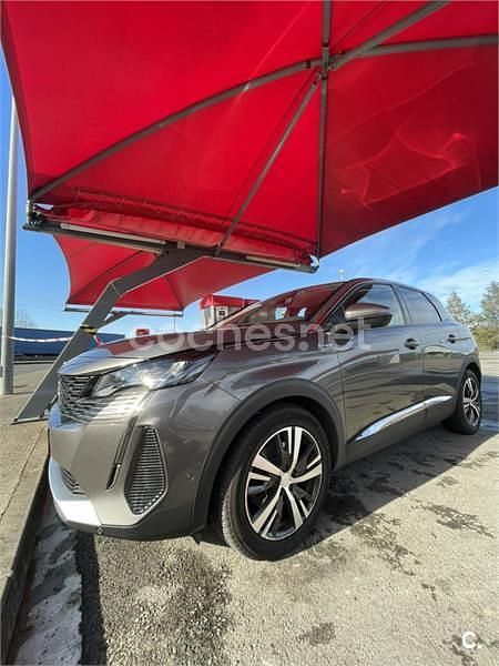 Usado Peugeot 3008 Allure 225 CV (165 kW) 2021 Gris / plata SUV