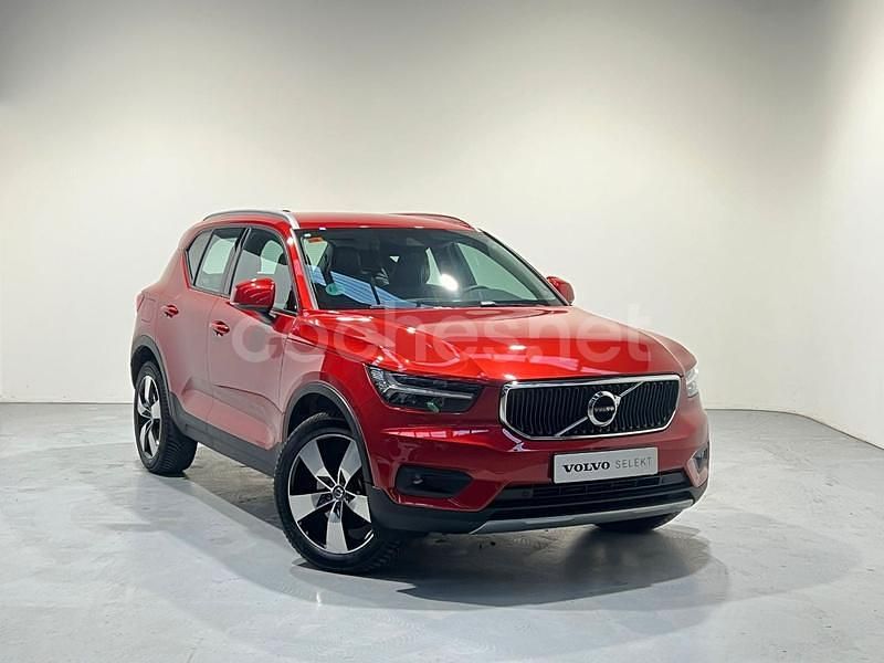 Usado Volvo XC40 190 CV (139 kW) 2019 Rojo SUV