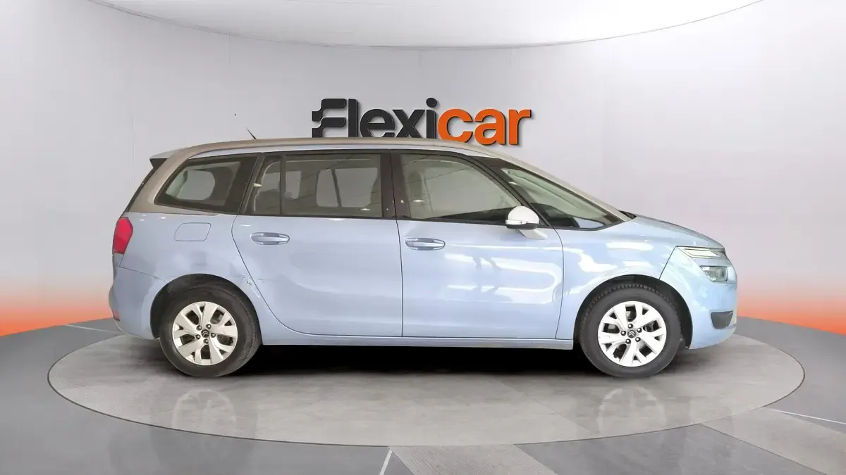 Usado Citroën Grand C4 Picasso Feel 120 CV (88 kW) 2016 Azul Monovolumen