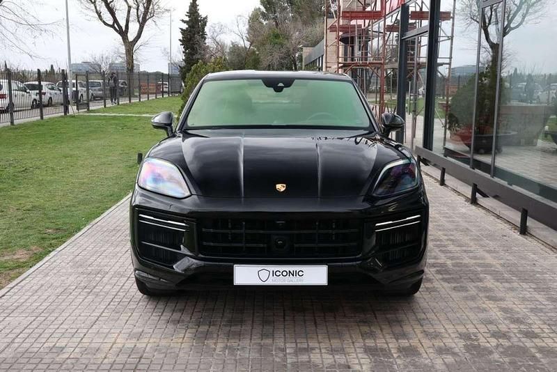 Usado Porsche Cayenne Turbo E-Hybrid 740 CV (544 kW) 2024 Negro SUV
