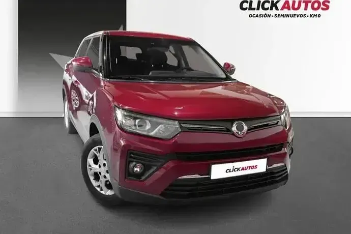 Usado SsangYong Tivoli 128 CV (94 kW) 2023 Gris SUV