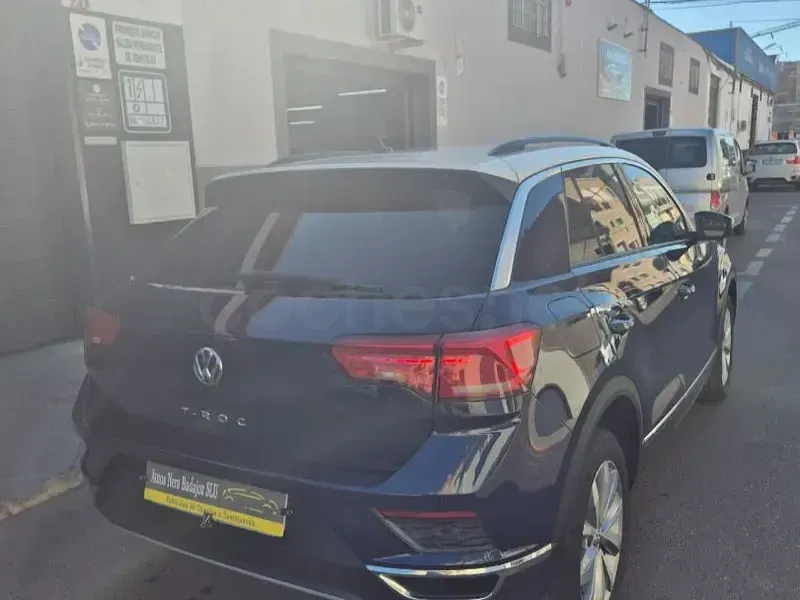 Usado VW T-Roc Advance 150 CV (110 kW) 2019 Azul SUV