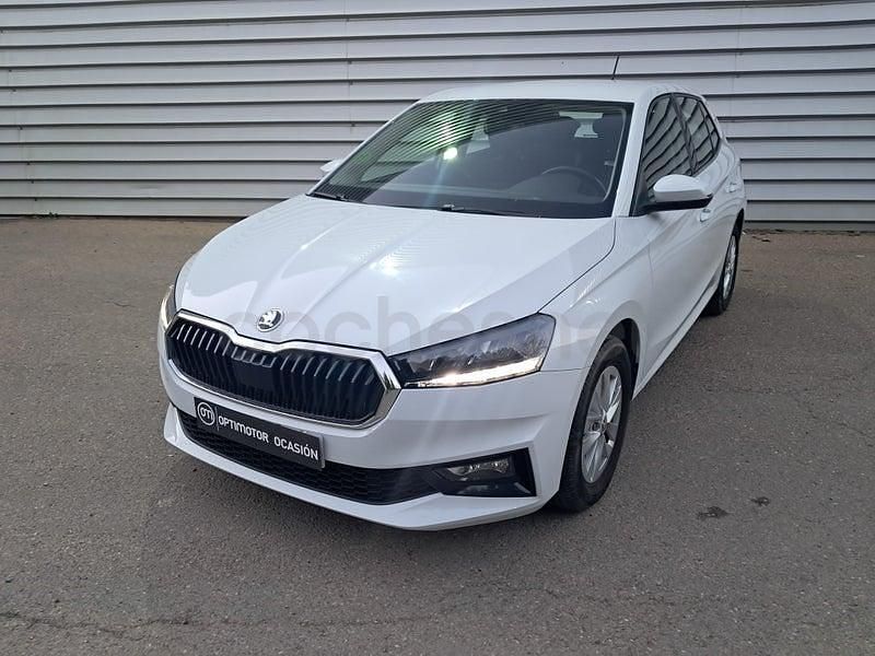 Usado Skoda Fabia Ambition 95 CV (69 kW) 2023 Blanco Utilitario